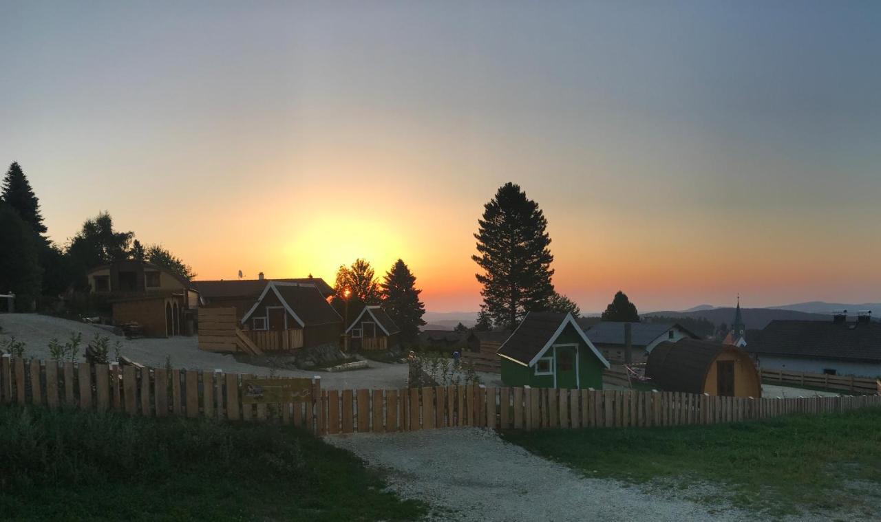 Glamping Park Hotel โมนิคเคอร์เคน ภายนอก รูปภาพ