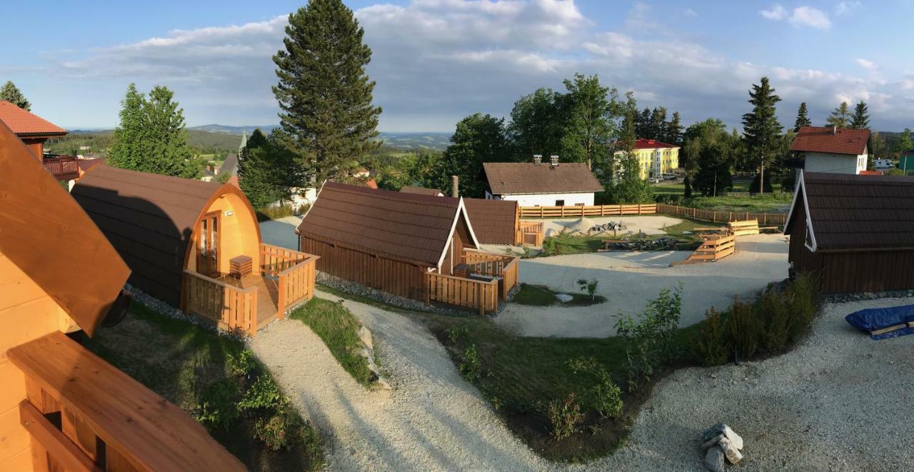 Glamping Park Hotel โมนิคเคอร์เคน ภายนอก รูปภาพ